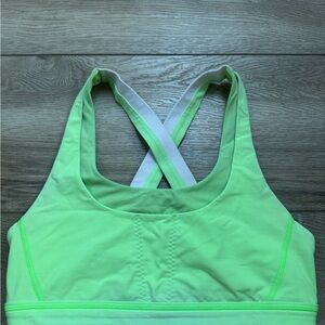 Lululemon Women's Lime Green Sports Bra
